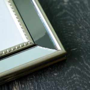 Ayna Detaylı Gümüş Fotoğraf Çerçevesi – 10x15 cm