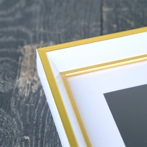 Beyaz Altın Kenar Detaylı Fotoğraf Çerçevesi – 30x40 cm