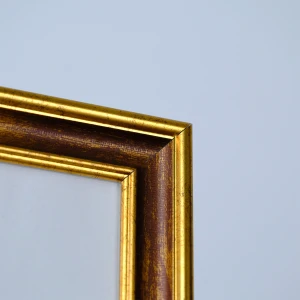 Kestane Eskitme Altın Kenar Detaylı Fotoğraf Çerçevesi – 15x21 cm