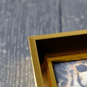 Parlak Altın Düz Kenar Fotoğraf Çerçevesi – 15x21 cm