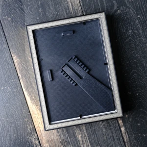 Parlak Altın Düz Kenar Fotoğraf Çerçevesi – 15x21 cm